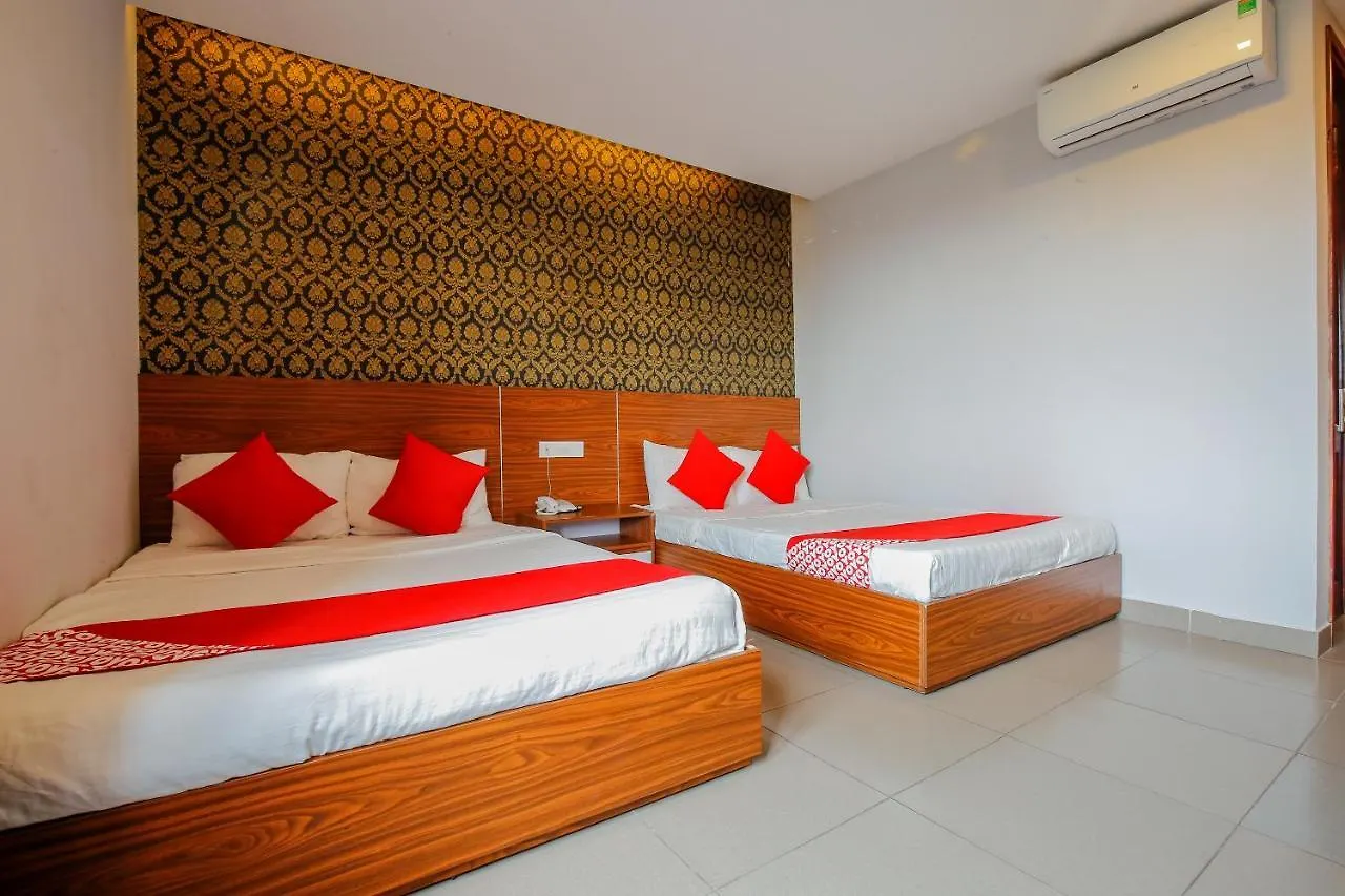 Truong Sa Hotel &Spa Da Nang 2*,